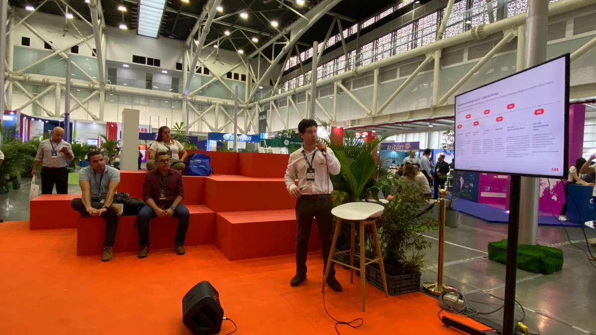 colombiaintelig's tweet image. ¡ÁGORA DEL CONOCIMIENTO! #FISE2023
@colombiaintelig @FISE_Colombia
Finalizamos nuestro 3️⃣er día lleno de conocimiento junto con @EPMestamosahi
@ANHColombia @batx @abb
Muchas gracias a todos los participantes y asistentes⚡️