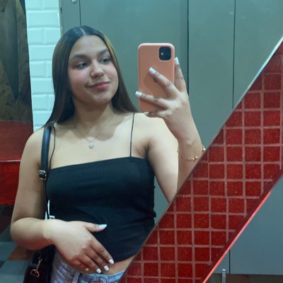 Dugleinis14's tweet photo. #NuevaFotoDePerfil https://t.co/fqy0g5XjMq