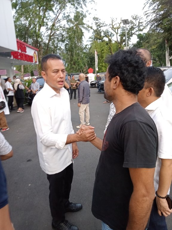 primakotamedan's tweet photo. Sekretaris Dpw Prima sumut bersama Ketua Dpd Golkar Sumut https://t.co/etSVpppQIg