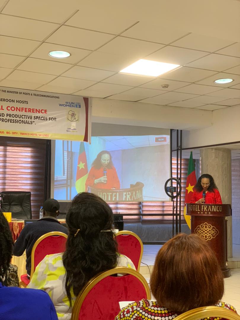 RR_IAI_Abanda's tweet photo. Immense convivialité lors de la Conférence Régionale de l'Association Internationale des Femmes des radios et télévisions ! De nombreuses bourses de formations MIJEF offertes. Un engagement fort pour  l'autonomisation des femmes du  monde des médias par les TIC!  🌐💻 #EmpowerWom https://t.co/yLyxa1ySPx