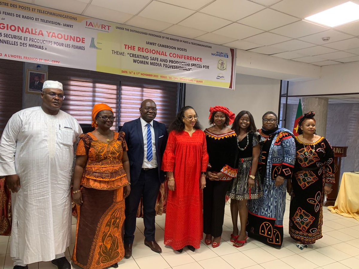 RR_IAI_Abanda's tweet photo. Immense convivialité lors de la Conférence Régionale de l'Association Internationale des Femmes des radios et télévisions ! De nombreuses bourses de formations MIJEF offertes. Un engagement fort pour  l'autonomisation des femmes du  monde des médias par les TIC!  🌐💻 #EmpowerWom https://t.co/yLyxa1ySPx