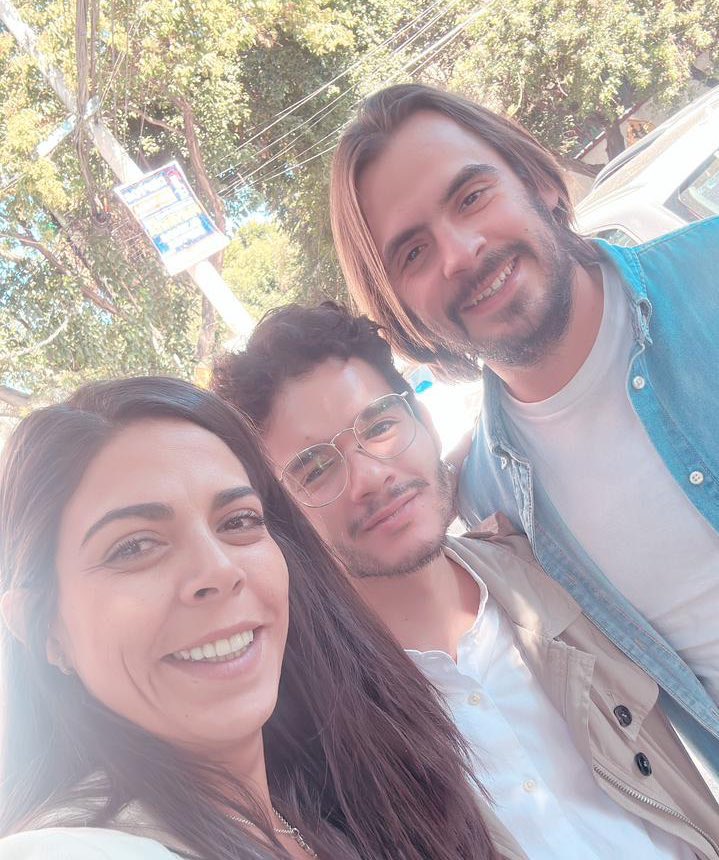 luismaleon's tweet photo. Hoy acudí a registrarme como precandidatura ciudadana de @MovCiudadanoMX. Con mucho entusiasmo y cariño con las personas que me acompañaron espero aportar para la construcción de este proyecto, en favor de las causas del agua, medio ambiente, DDHH y justicia. #sembremos🍃 https://t.co/ZpxjW7kpSZ