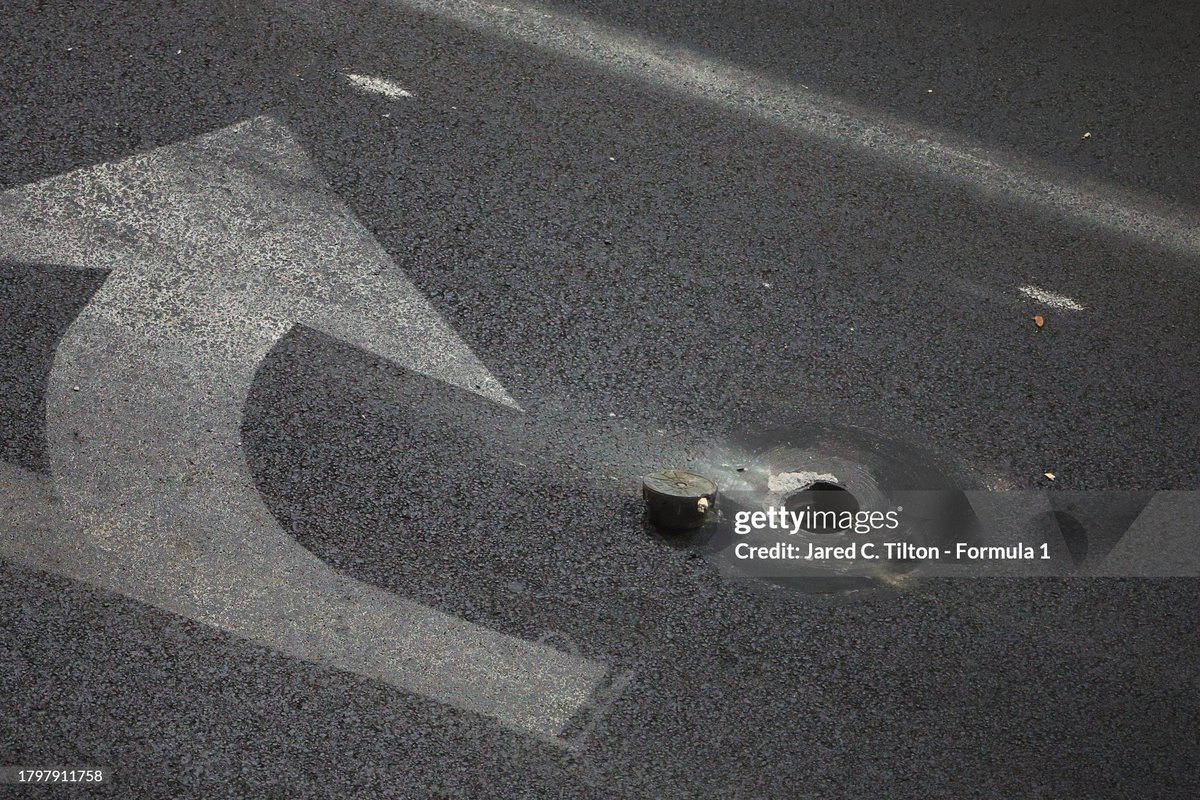 Estagiário da F1 tweet media