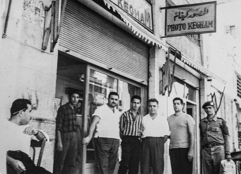 armenianvisuals's tweet photo. Life in Gaza, by Armenian photographer Kegham Djeghalian, circa 1940s-1970s.

In the 1940s, Jerusalem-based photographer Kegham Djeghalian, who had himself fled from the Armenian Genocide, relocated to Gaza, and established Gaza's first photography studio "Photo Kegham". https://t.co/qlWohLVV79