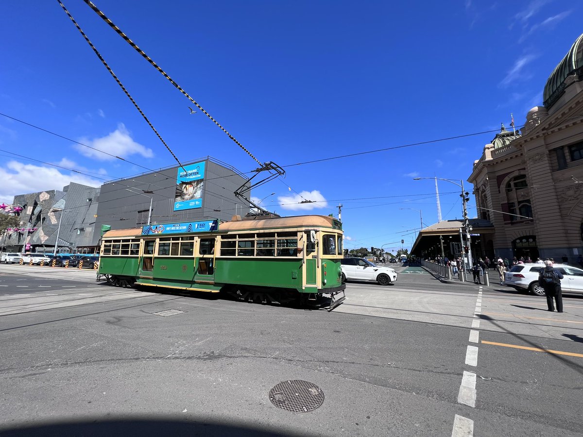 The City Circle in Melbourne - the vintage tram route!