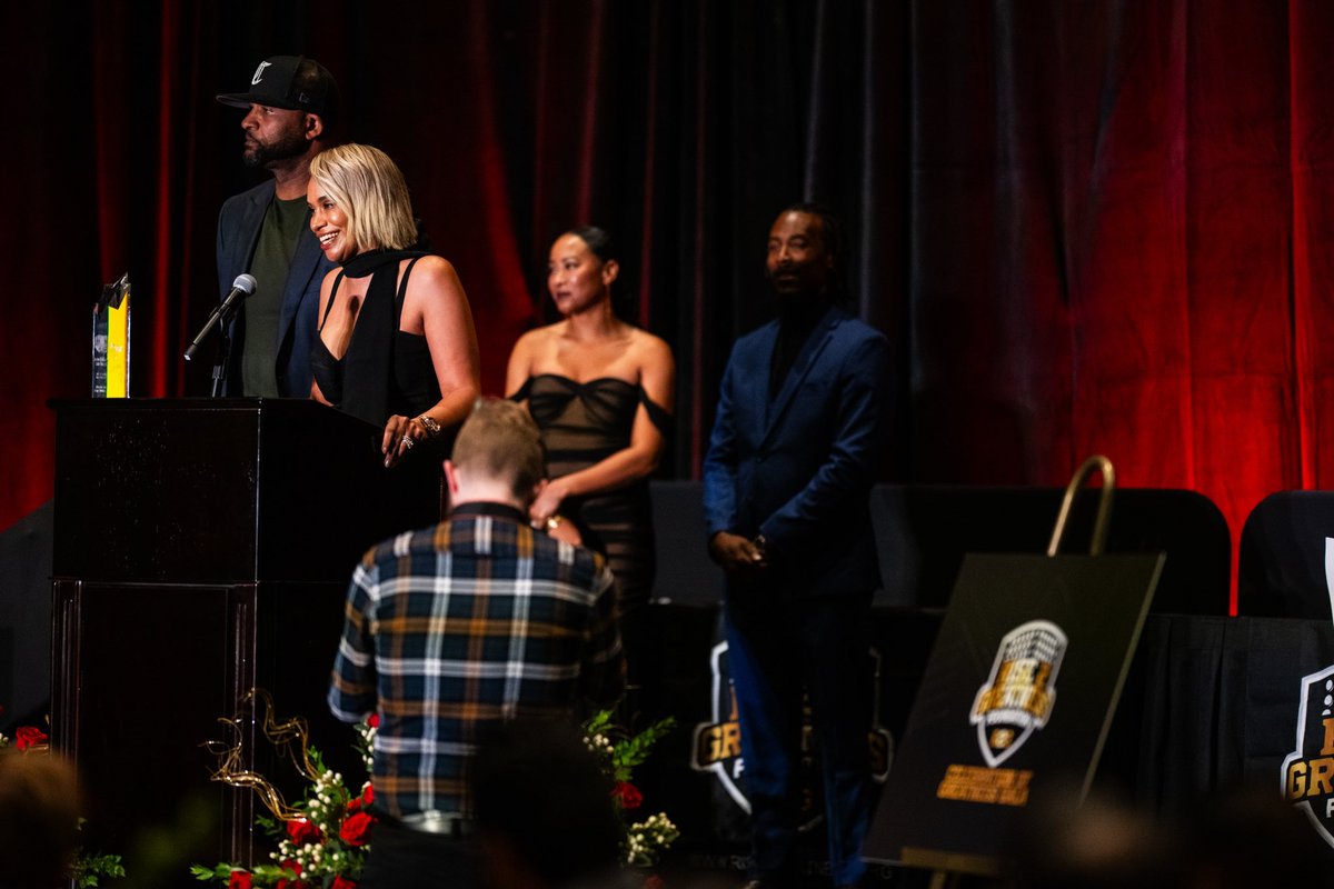 R2GCharity's tweet photo. @RawlingsSports @TD_Reagins Tonight we honored the 2023 Rise 2 Greatness Celebration of Greatness Award Recipients.

@AmberSabathia and @CC_Sabathia with @PitCChInFdn https://t.co/UwUcQA5jzu