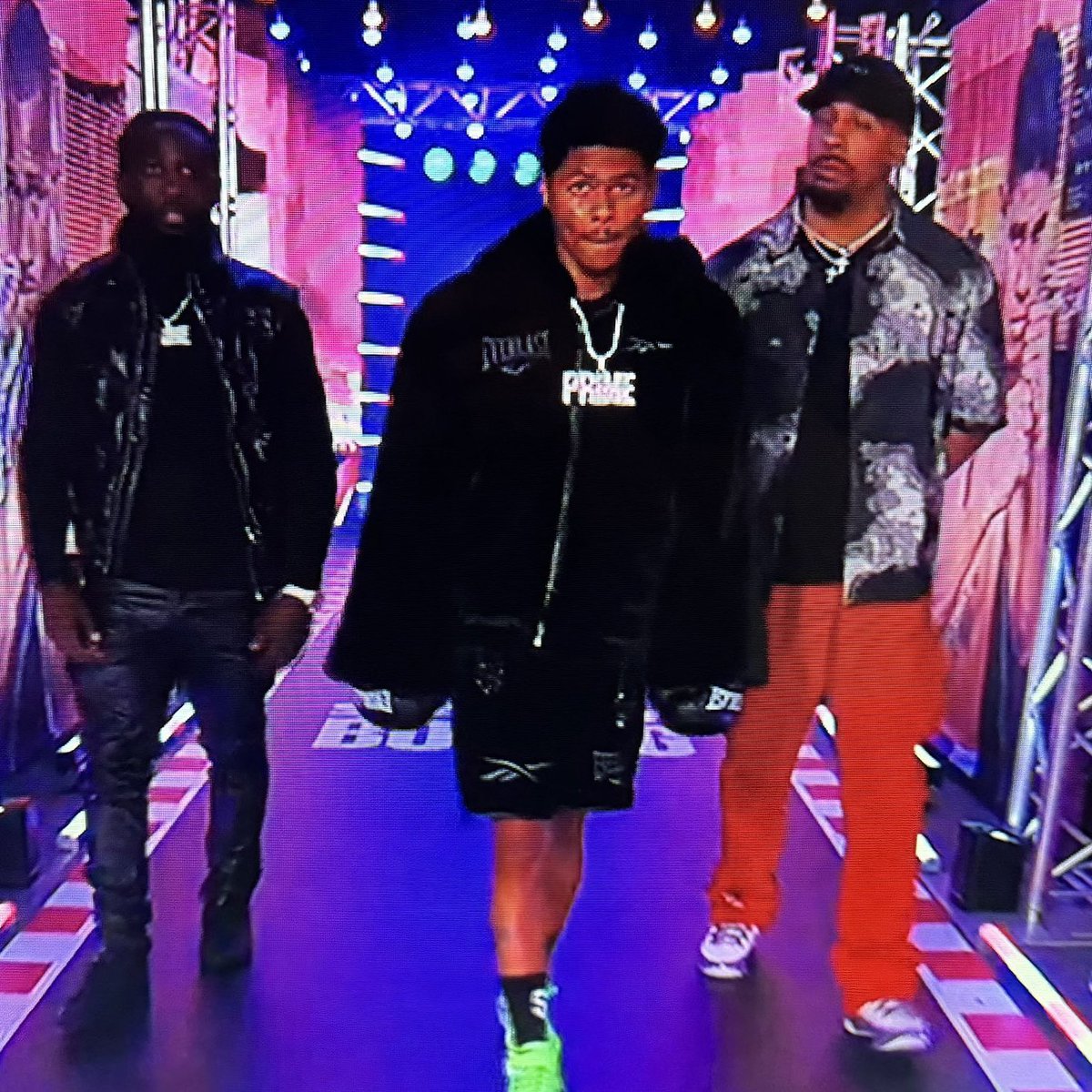 ringmagazine's tweet photo. Shakur Stevenson making his ring walk with Terence Crawford and Andre Ward for the Edwin De Los Santos fight… https://t.co/Yhd2G3ejFl