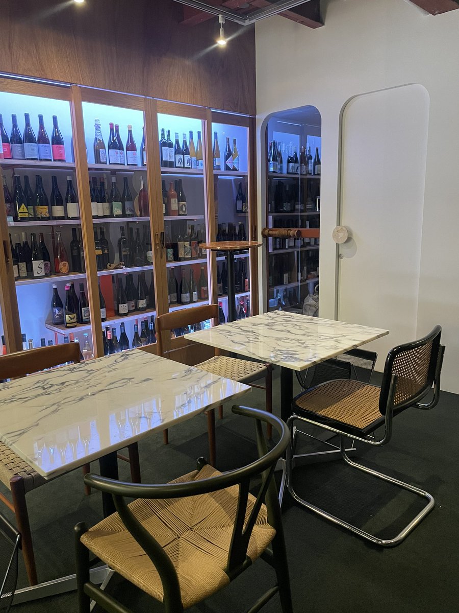 osutokkintyo's tweet photo. 『PINQ』大須
八月に\NEW OPEN/の昼飲みできるお店です。
味は美味しいしお洒落で大人の空間です。 https://t.co/Fu8Z2OTtIt