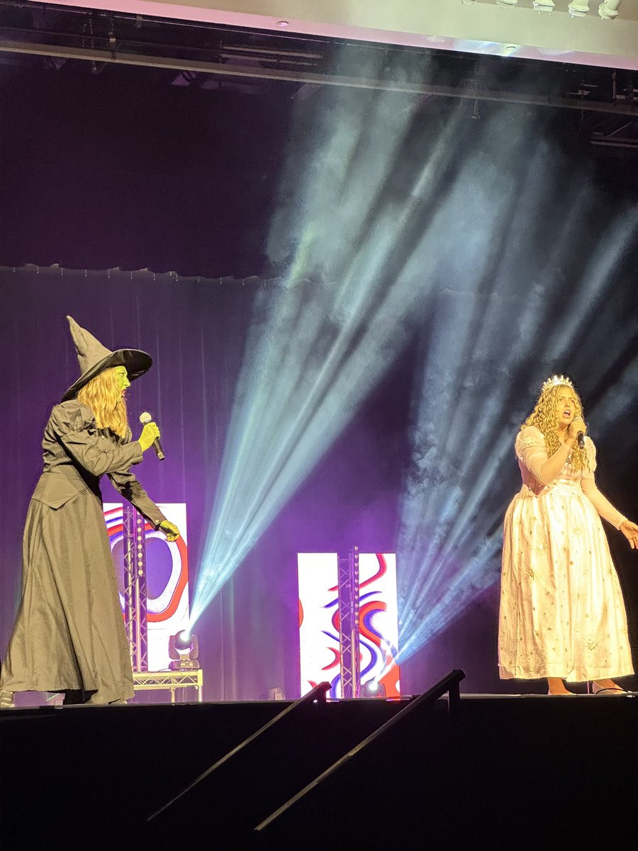 Siegel High Beta (@siegelbeta) on Twitter photo Absolutely outstanding job by our performing duo—in the top 3 of 35 vocalists in the state! <a href="/SiegelHighStars/">Siegel High School</a> <a href="/creasyl_shsprin/">Larry Creasy</a> Absolutely outstanding job by our performing duo—in the top 3 of 35 vocalists in the state! <a href="/SiegelHighStars/">Siegel High School</a> <a href="/creasyl_shsprin/">Larry Creasy</a>