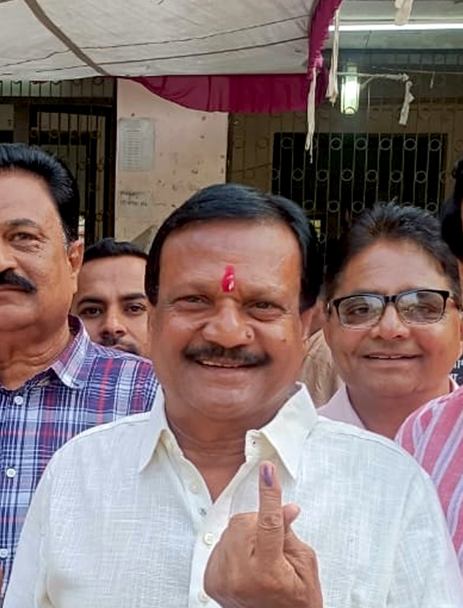 sajjanvermaINC's tweet photo. मध्यप्रदेश के उज्जवल भविष्य के लिए मैंने मतदान किया। आप भी करें।

#MadhyaPradesh #मेरासोनकच्छ #ElectionDay https://t.co/bW7vfzhYtU