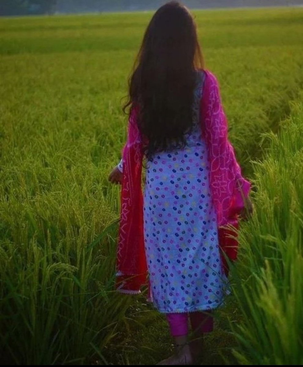 radhika925555's tweet photo. आज शुक्रवार का दिन है 251+ फॉलोवर्स
🌞 🌞
1. रीट्वीट कर ID comment करो 🧿
2. RT & Comment करने वालों को फॉलो करो
3. फॉलो 👉@radhika925555 @suman2000a @sonamraj200900 @imamarjeetk 💯% FB
4. Rule : 💯% FB
RT Maximum #Target200 https://t.co/QWwrsfldCY