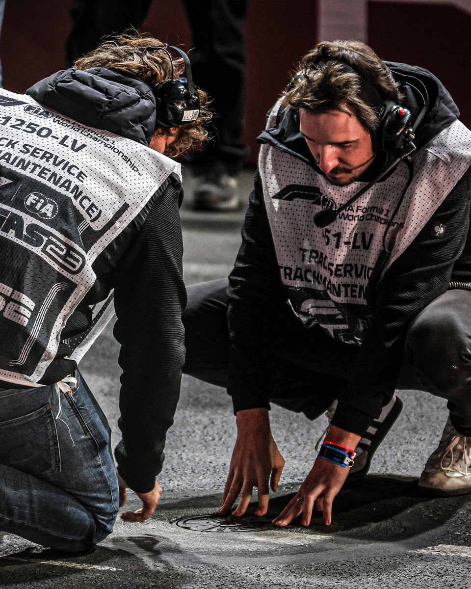 ESPNF1's tweet image. Issues have now been identified with multiple drains around the Las Vegas circuit.