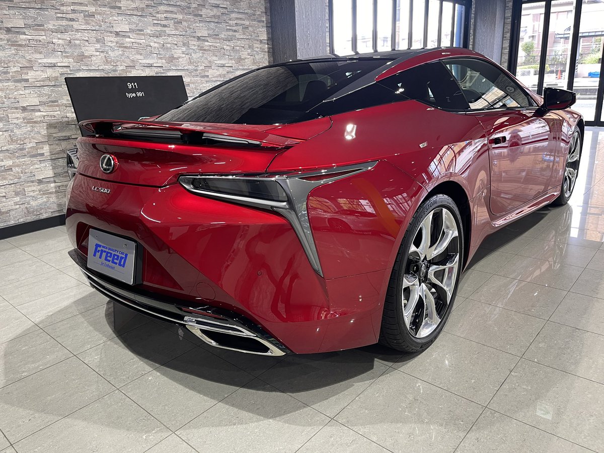 FREED_NAGAKUTE's tweet photo. ~新入庫車両~

☆LEXUS LC500 Spackage☆

2017年式
6,090km
ラディアントレッドコントラストレイヤリング
 
オプション
･カラーヘッドアップディスプレイ
･寒冷地仕様
･純正ドラレコ
その他多数

皆様のお問い合わせやご来店お待ちしております！ https://t.co/kHaTfLO1T1