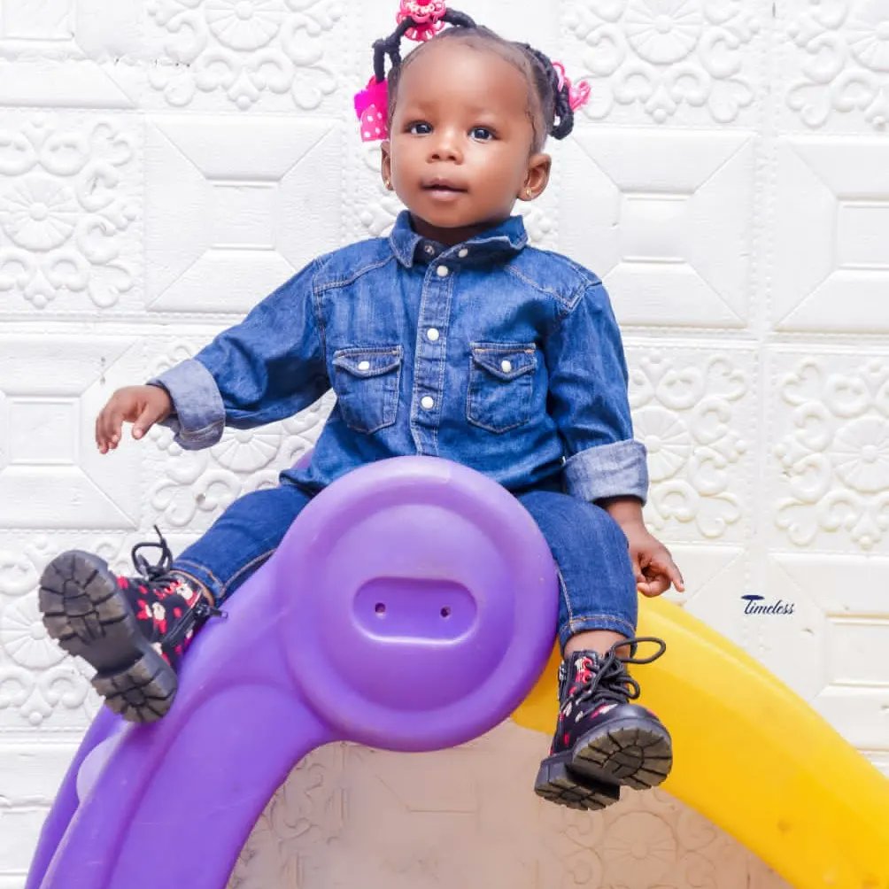TBebai's tweet photo. Happy Victorious birthday to my beautiful and special daughter 💗 💕. Daddy can't stop loving you.
May God crown you goodness to fulfil your destiny. Amen.
Dear Lord Jesus, Thank you for everything. https://t.co/qqpasjXJBp