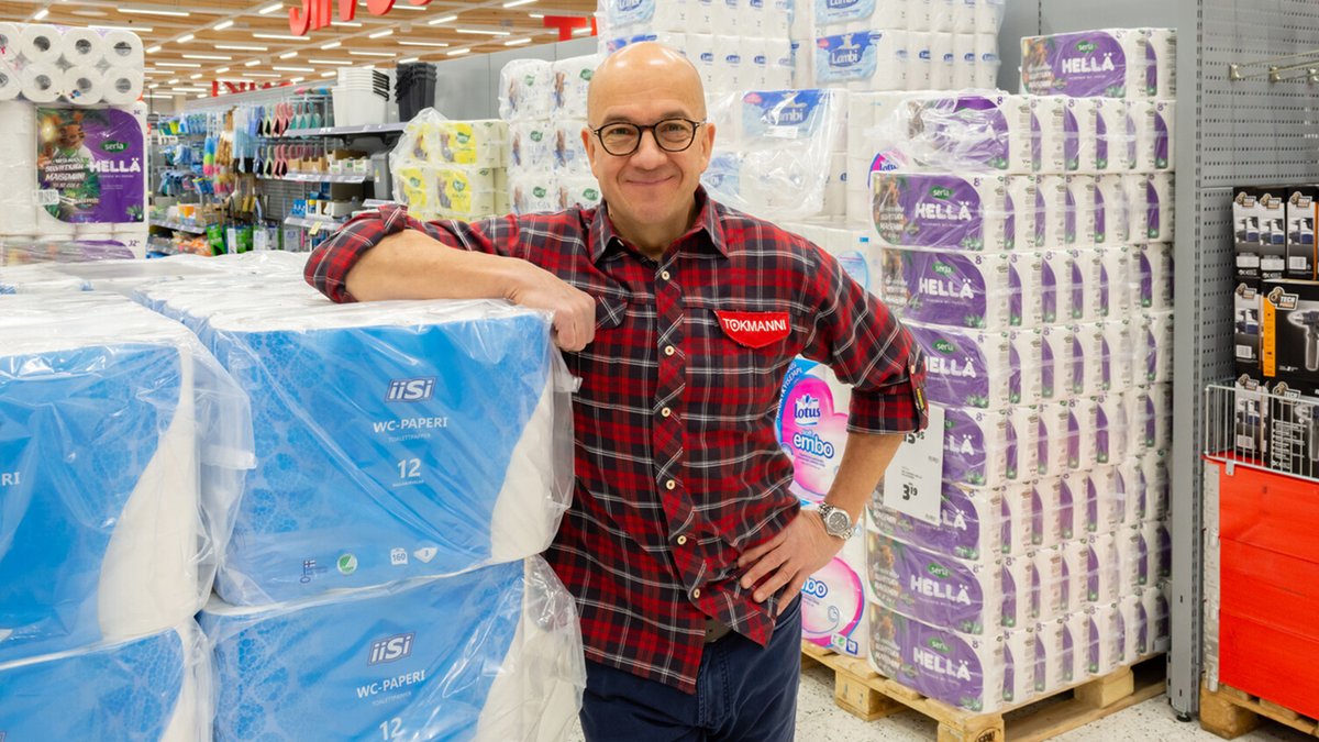 tokmanni's tweet photo. Tokmanni-konsernin toimitusjohtaja Mika Rautiainen: "Tokmannin ja Dollarstoren yhteistyö on käynnistynyt erinomaisesti"
Lue lisää 👉 https://t.co/JVFyiS4SGw
#Tokmanni #Dollarstore #Suomi #Finland #Ruotsi #Sverige #Sweden #Tokmannitalous #halpakauppa https://t.co/0sHwrK4bFt