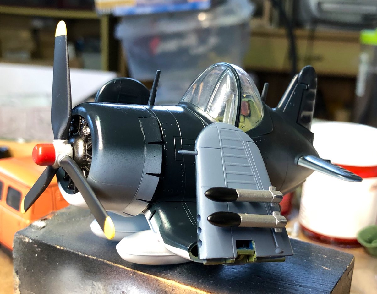 NB6Cjolly's tweet photo. #TIGERMODEL の #F4U 。ロケットとプロペラも組み付けました。このシリーズは3機目です。いいお値段でした。
#ガンプラジオ https://t.co/wwSmUeOLxs