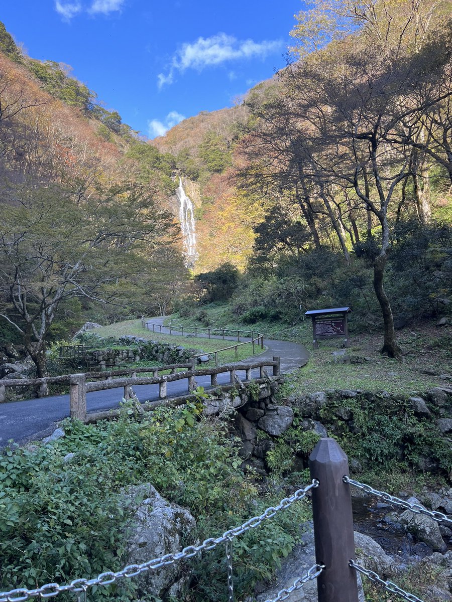 bei0212's tweet photo. 神庭の滝に行って来た！下道で片道3時間…凄く良かったけど流石に辛い笑 https://t.co/pAqVF2R4sJ