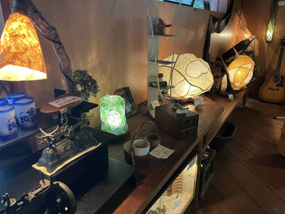 bei0212's tweet photo. 新庭の滝付近のレストラン？雰囲気は凄く好みに合ってた！店主も優しいお爺様でした♪ https://t.co/snBgnApds2