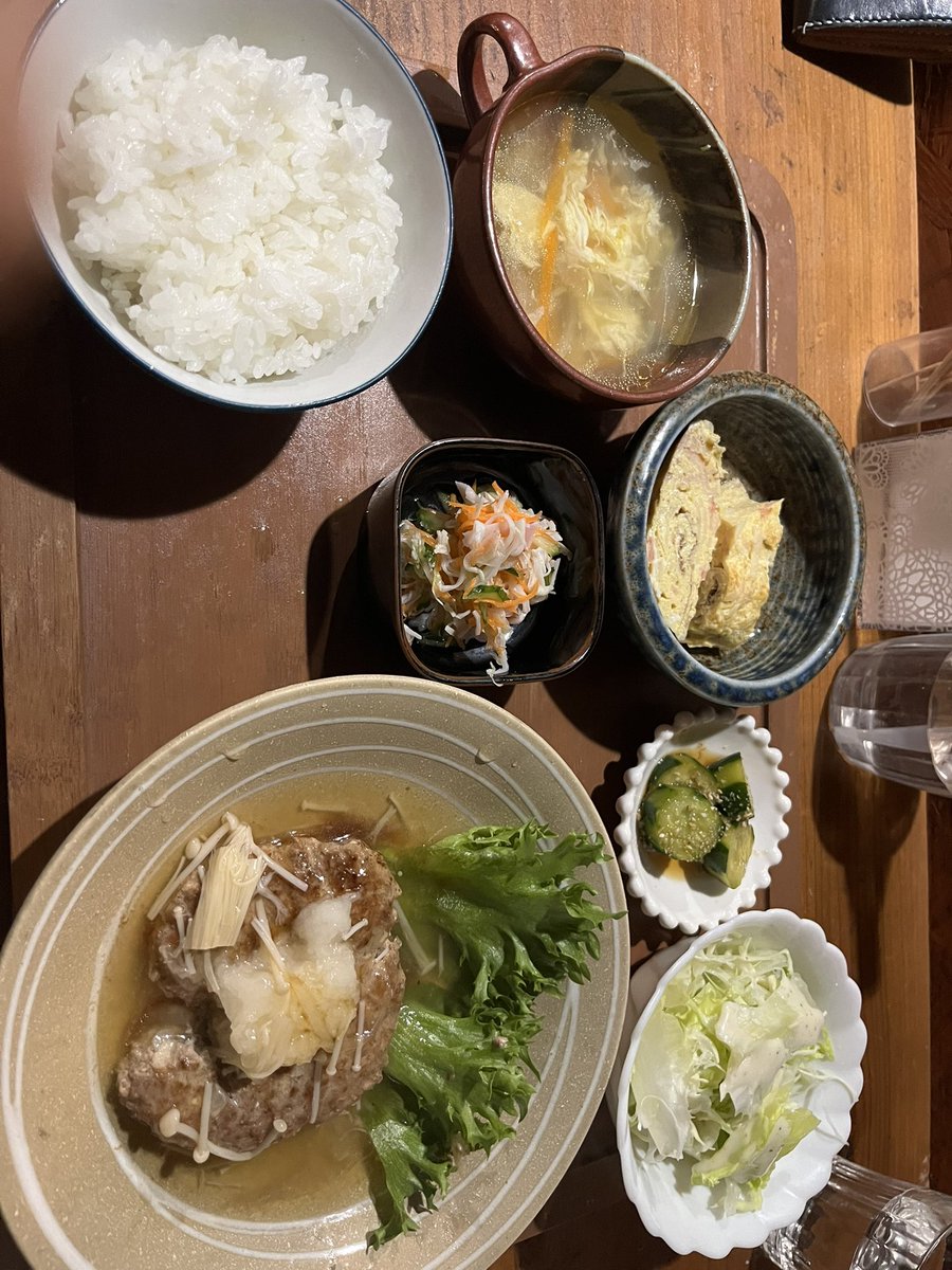 bei0212's tweet photo. 新庭の滝付近のレストラン？雰囲気は凄く好みに合ってた！店主も優しいお爺様でした♪ https://t.co/snBgnApds2