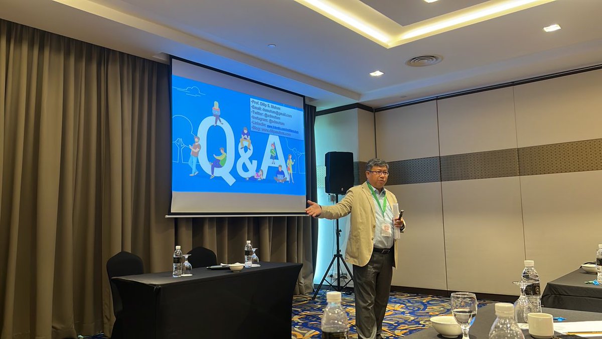 admutum's tweet image. Presenting at #SASEM2023 Sarawak. Our paper on service droids and restaurant revisit intentions.