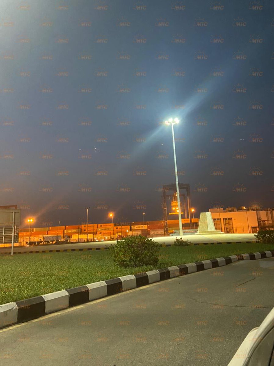 LemonMIC's tweet image. MIC Led flood light G series 720w light tower on UAE