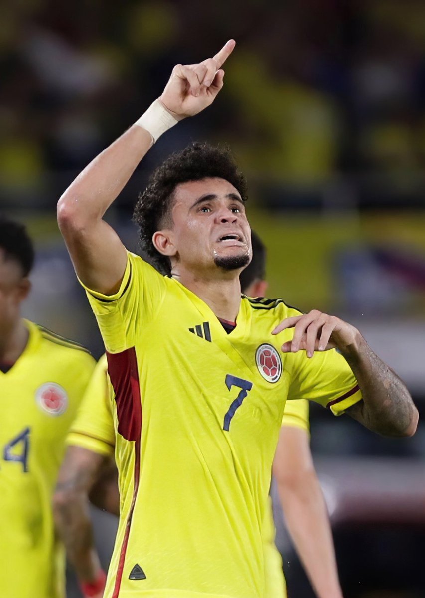 SamueILFC's tweet photo. 2 goals and a vital 3 points against Brazil in a very emotional period for Lucho. 

We all love you @LuisFDiaz19. ❤️ https://t.co/Ln2kmvCrJc