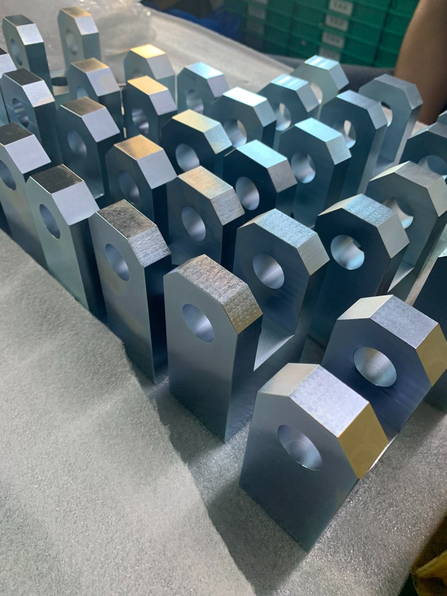 #qingdaojiuxinzhongli
Material: #Aluminium
Finish: #galvanization