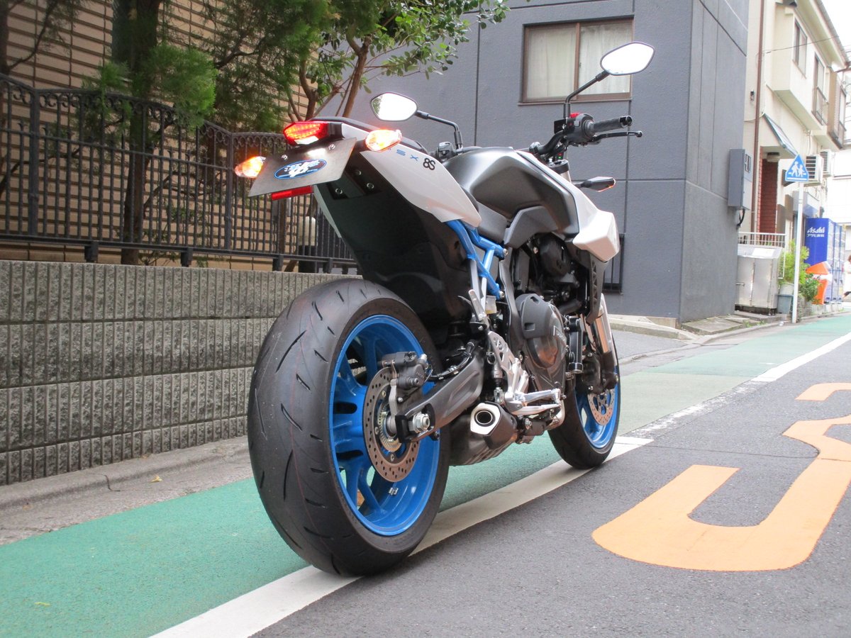 スペランカー 新製品】GSX-8S用フェンダーレスランプキットをリリースします。2