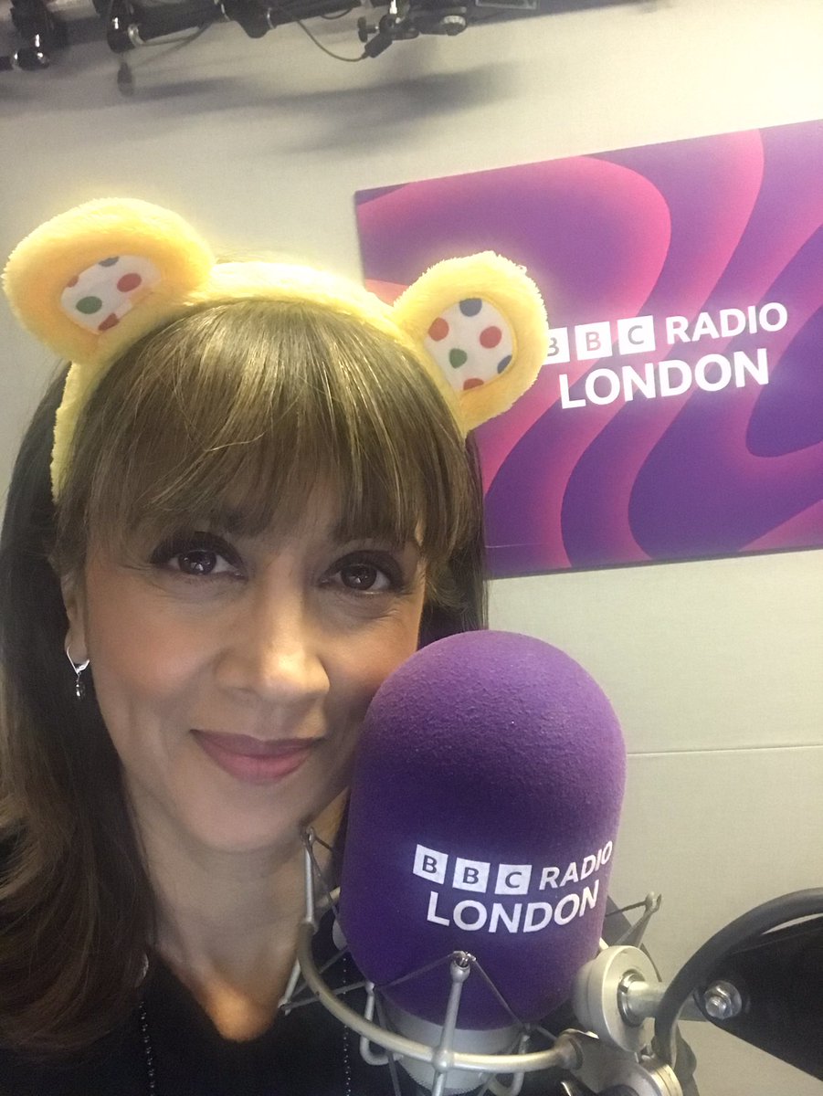 RizLateef's tweet photo. Morning! On @BBCRadioLondon 7-10am. Quite a political week. As it’s @BBCCiN love to hear about any of your fundraising efforts. Special guest @JManrara is more sparkly than the Strictly glitterball! And where do you stand on Xmas decorations? 🎄Too soon? #FridayFriend x https://t.co/f05kX9lOy4