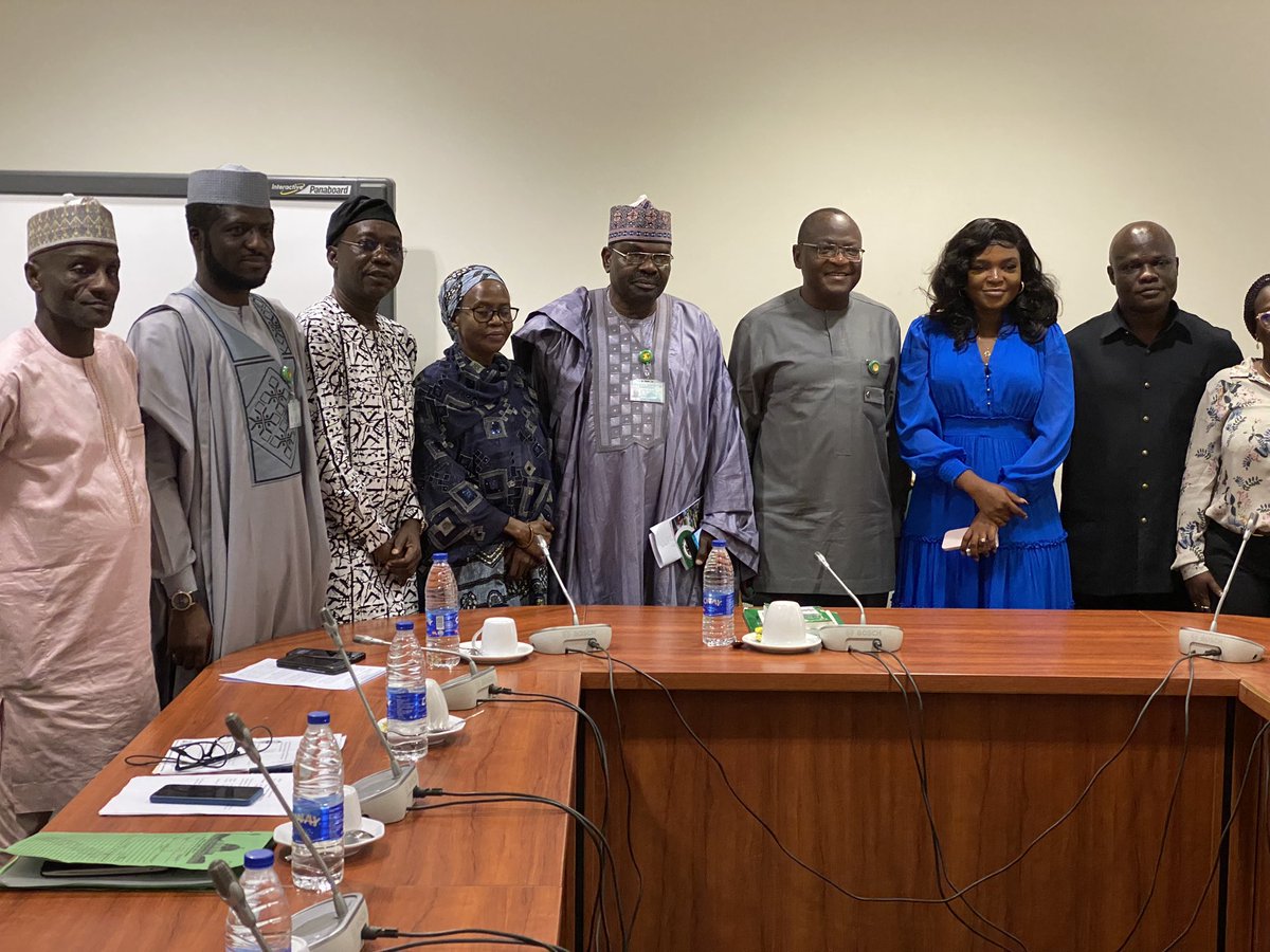FrancisWaive's tweet photo. During the week I hosted a delegation from Ghanaian Parliament’s Committee on Business in my capacity as Chairman Committee on Rules &amp; Business of House of Representatives Federal Republic of Nigeria. We discussed &amp; compared Parliamentary procedures &amp; practices in both jurisdicti https://t.co/1anK8gKXVa