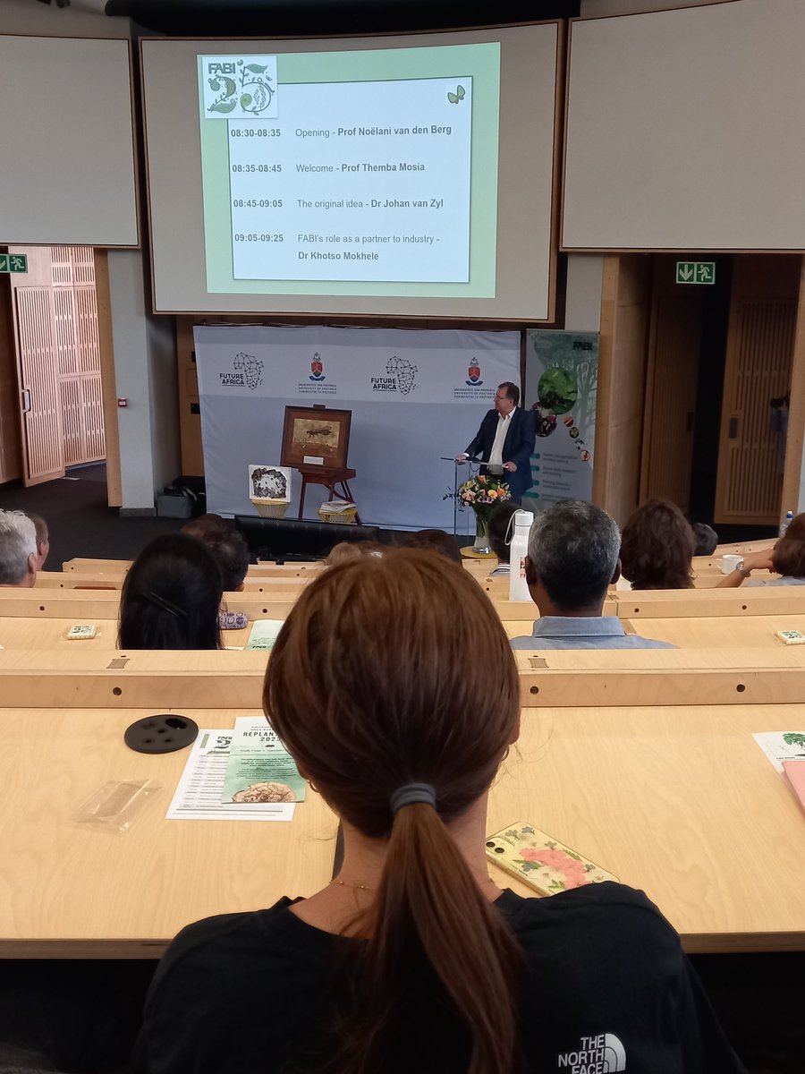 NickyCreux's tweet photo. Wonderful listening to Prof van Zyl, @UPTuks past vice chancellor telling the origin storey of @Fabiteam1 .
#FABI25 #FABIYEF23 
@UPnasagric @FutureAfricaUP @InnovAfricaUP https://t.co/j6Qja1AbPQ