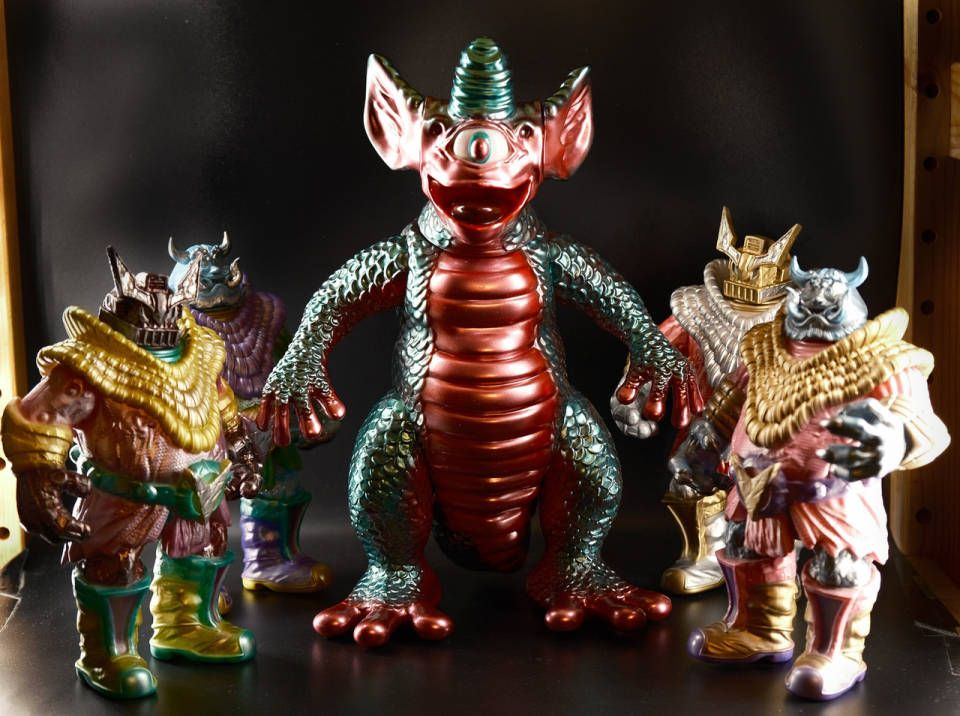 spankystokes's tweet image. Four new Zhaar Vinyl toys &amp;amp; Website launch from Art Fabula! dlvr.it/Syxcj6 #ArtFabula #Kaiju #NeoKaiju #Sofubi