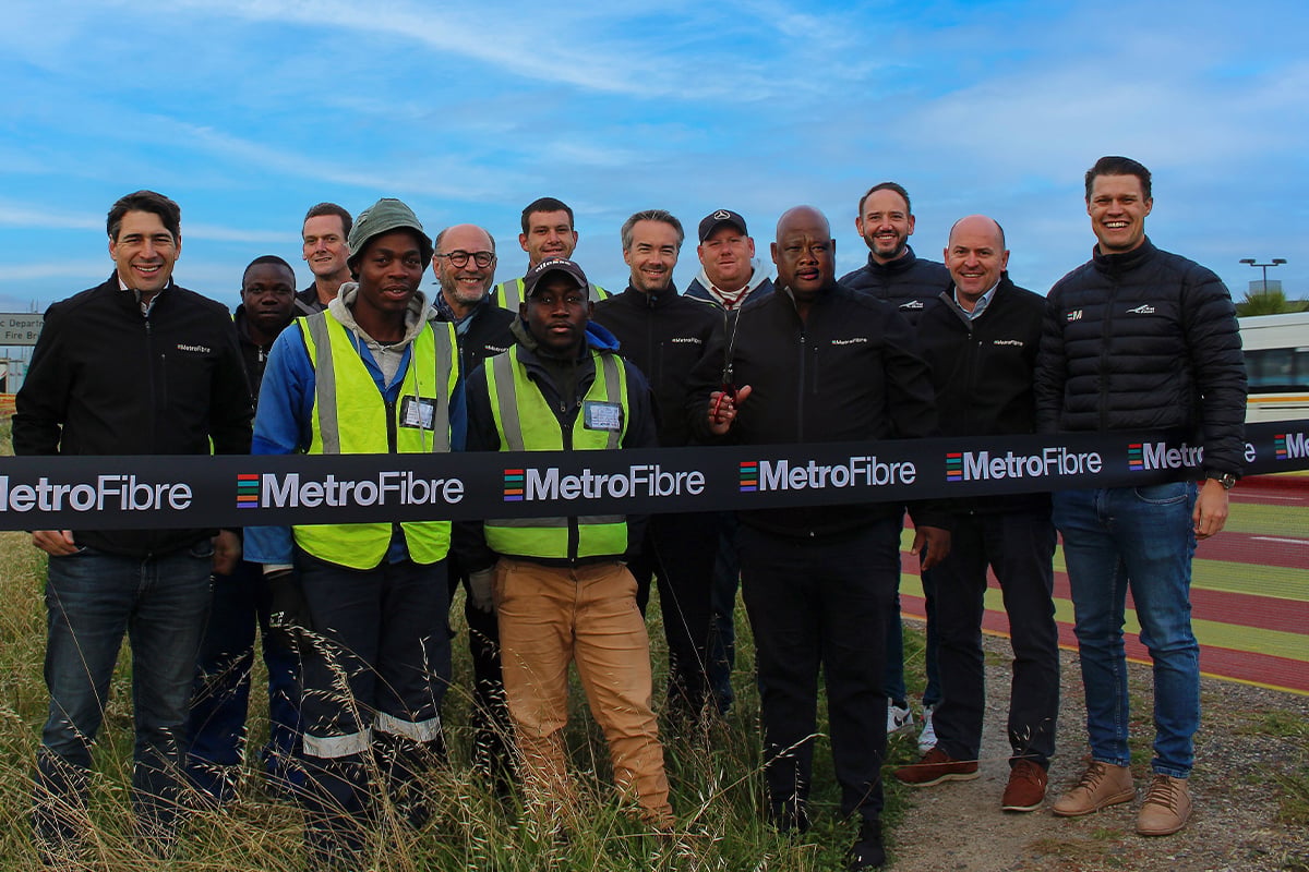 SA_JOBS_247's tweet photo. Breaking Ground: MetroFibre Unveils Revolutionary 100km Business Fibre Network in South Africa - https://t.co/WBwUTTj7iw https://t.co/MV11QkQwW3