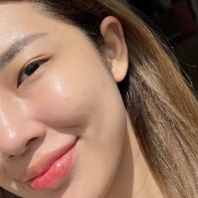 ขอยกให้เป็นกันแดดแห่งชาติ Acseine Super Sunshield EX SPF50+ PA++++ กันแดดเนื้อบางจากญี่ปุ่น เค้าเป็นกันแดดผิวสวย ไม่มีสารระคายเคือง ผิวแพ้ง่ายชอบแน่ๆ ฟินิชเป็นผิวสว่าง เรียบเนียนใสขึ้น ไม่ได้ปิดหนาแบบรองพื้น แต่เป็นผิวที่ธรรมชาติแบบคนผิวดีอะ ตอนนี้ติดมาก #ใช้ดีบอกต่อ #รีวิวกันแดด