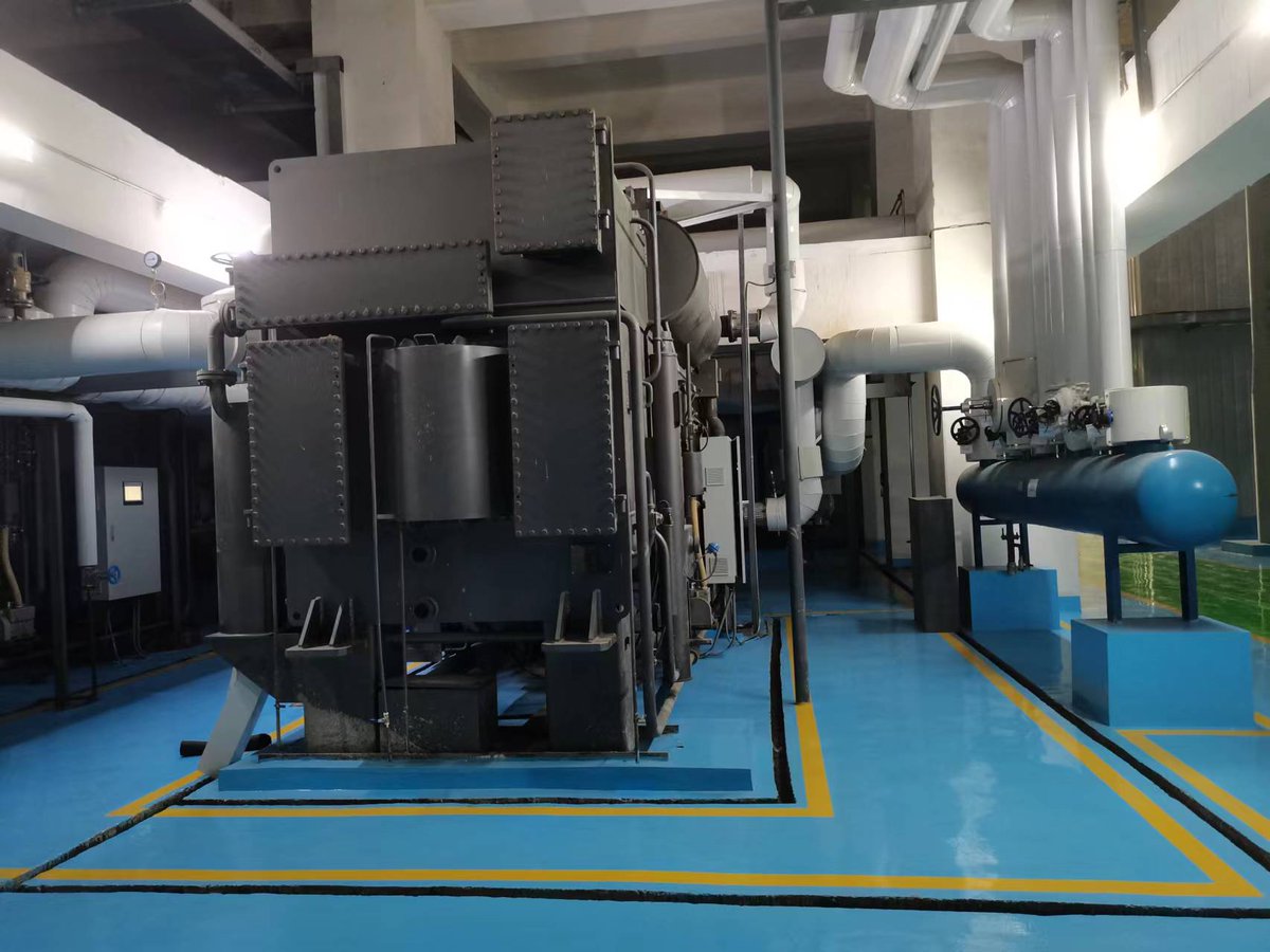 Alicia9961206's tweet photo. Installed in garbage inceneration plant, two unit #HopeDeepblue #AbsorptionHeatPump were started up since the #heating season is coming. This unit is applied for recovering #steam that generated in incineration process, to provide heating for city.
#VaporHeatPump #DistrictHeating https://t.co/rH4N6TRnHY