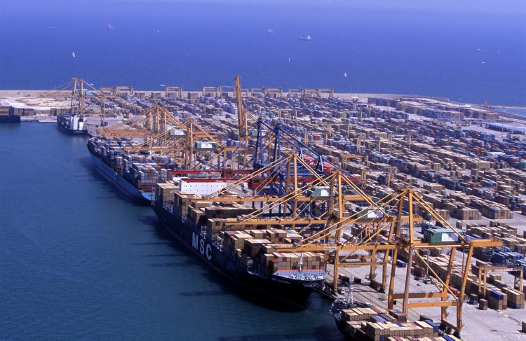 🛳️¿Nueva edición para obtener el título de Operador de Muelle? 
📆 11 al 15 de diciembre de 2023.
📍 Fimed Valencia
 
 fimed.es/curso-operador…
 
#operadordemuelle #cursooperadordemuelle #puertosdelestado
#mercancíaspeligrosas #sectorportuario #trabajoenelmar #trabajoportuario