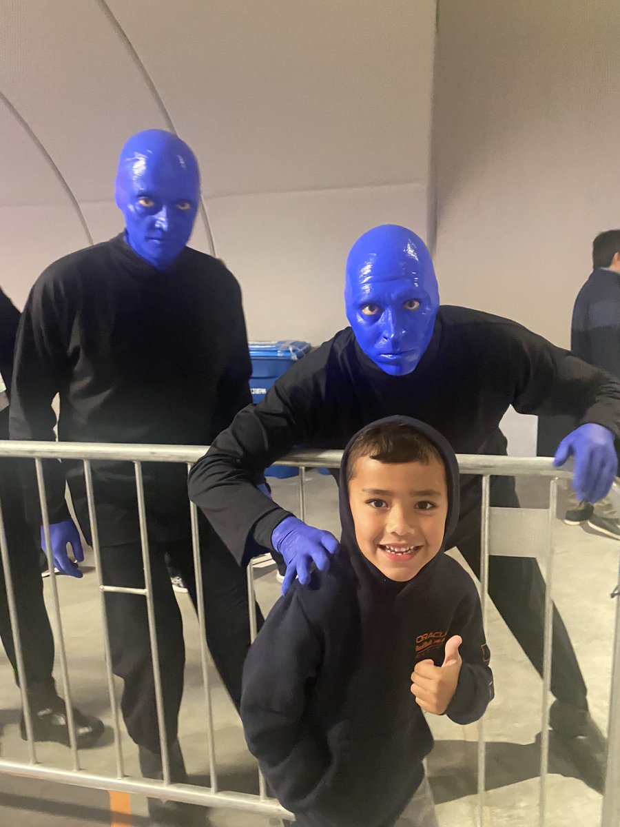 THEWIRK's tweet photo. @bluemangroup you are so cool!  Thank you for stopping and making kidddo’s night when he spotted you!  #bluemangroup #f1lasvegas https://t.co/e6ryAXVUau