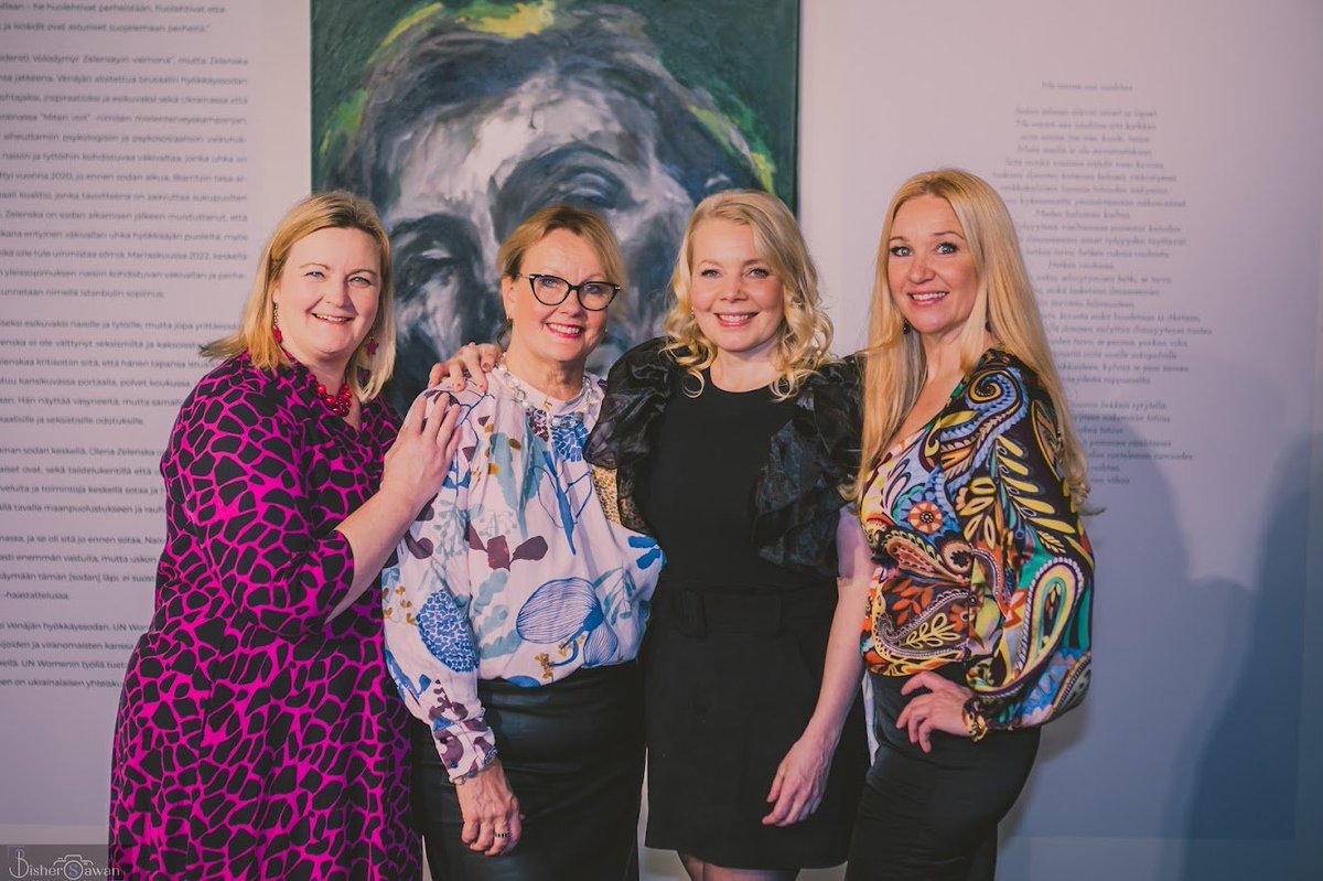 peppistunkel's tweet photo. Grateful to Ambassador @paulaparviainen for recognizing the potential of art &amp; poetry beyond traditional diplomacy, to foster collaboration &amp; dialogues between Finland and other nations. Women &amp; girls are central to Finnish Foreign Policy.

#IWasBornAGirl Art by @MinnaPietarinen https://t.co/5y3lEhykQv