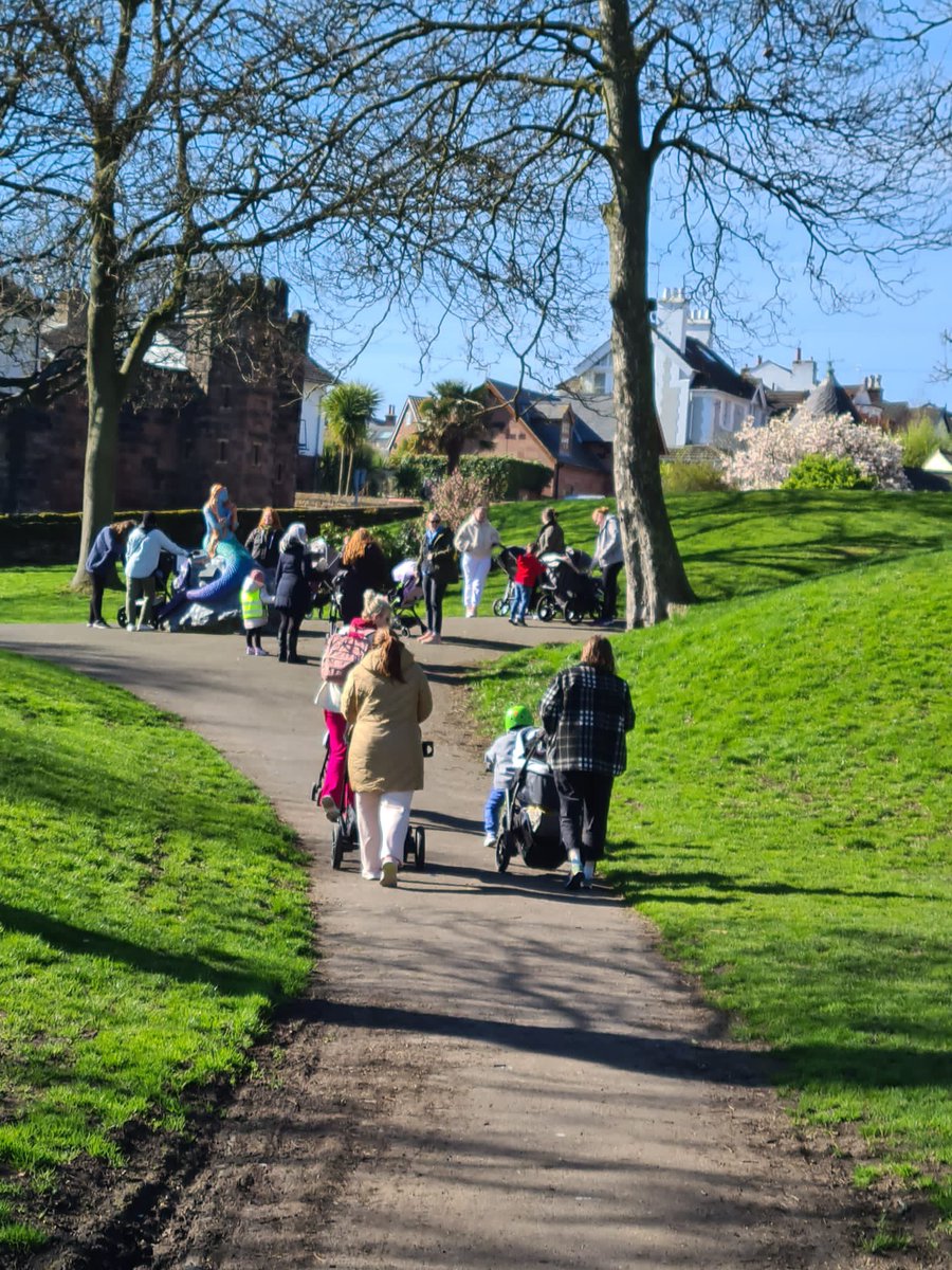 movementbloom's tweet photo. Really enjoyed our Social Walks weeks on Wirral this week. Great to see so many people joining us for a walk &amp; chat 

#socialwalks #MentalHealthAwareness #postnatalhealth https://t.co/HFO0I4KP6x