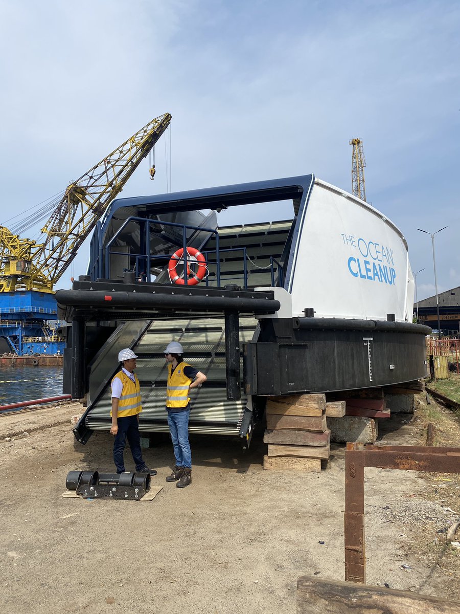 BoyanSlat's tweet photo. Interceptor 020 fully assembled https://t.co/Vkw3S96UOg