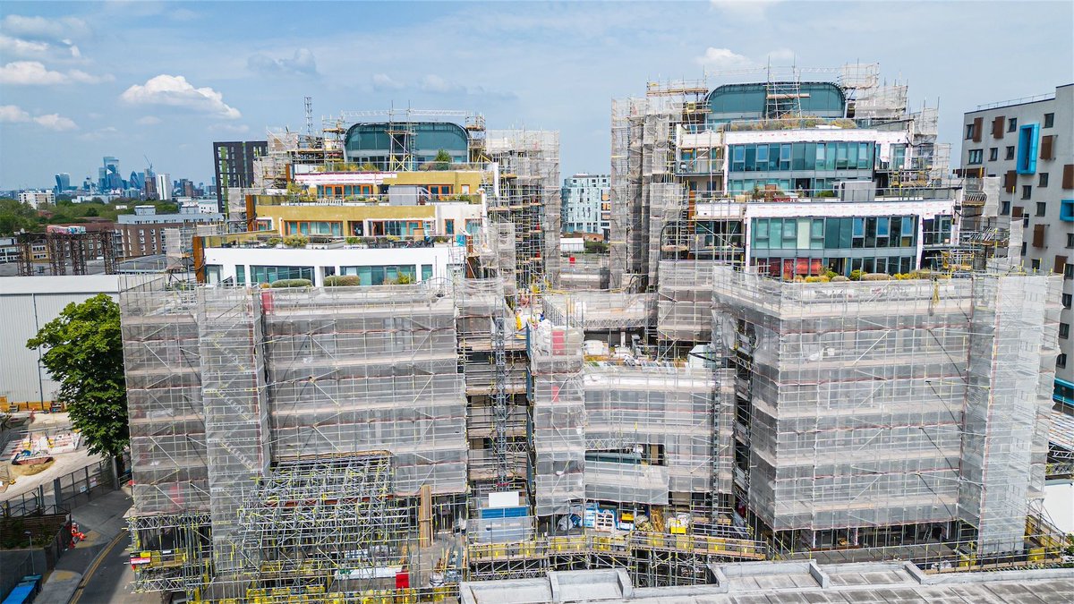 M R Scaffolding tweet media
