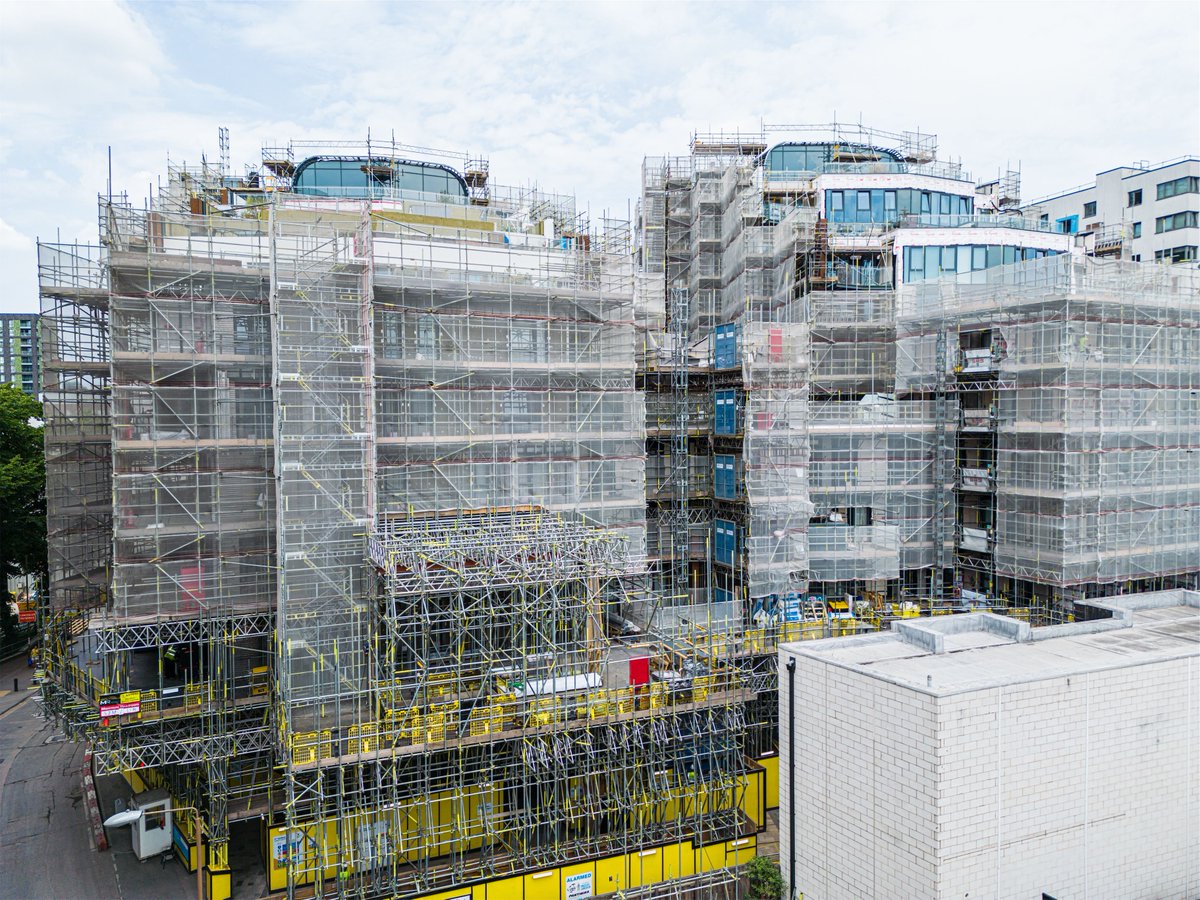 M R Scaffolding tweet media