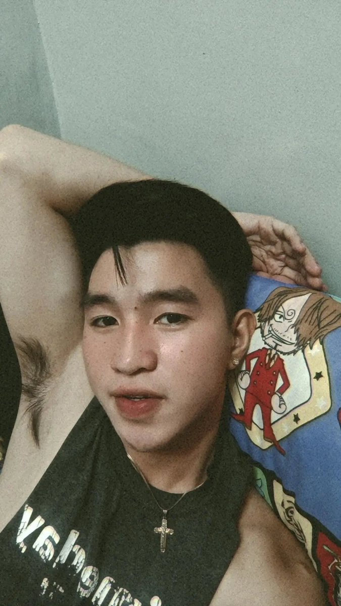EcoOfficialsx03's tweet photo. KILI-KILI KAYO JAN 🍆🍑💦 https://t.co/e8KDQ5TopF