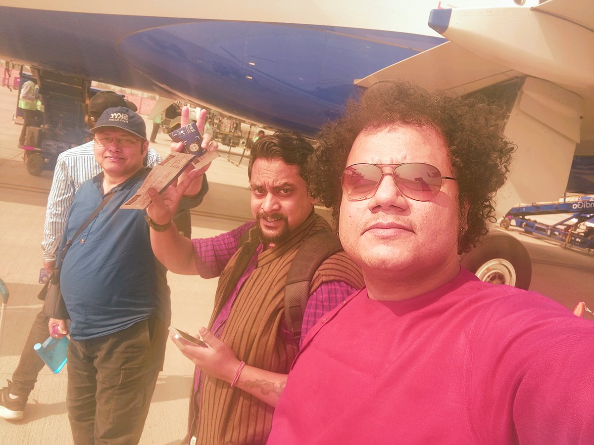 SiddhaVeenaOff's tweet photo. On the way to our next destination
#indigoairlines #travel #siddhaveena #siddharthabanerjee #Jodhpurmedia #PrivateEventSpace #musician #jodhpurite #corporateevents #jodhpurdiaries #travelgoals #musicianslife #musiciansdaily #musicians #musicianlifestyle #jodhpur #rajasthan https://t.co/kTVTi8Lg2i