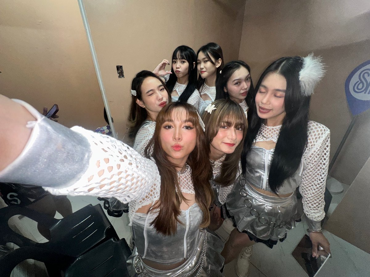 [ #MNL48 AT J IDOLVASION ] 

Thank you SM Cebu! Next route, SM Consolacion! 🚙🩵

See you there!  

#MNL48inCebu #MNL48atSMCebu #MNL48atSMConsolacion