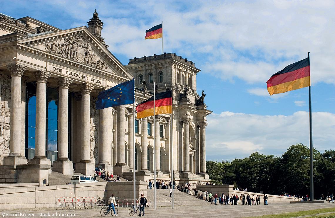 📢„Der schnelle Zugang zu qualitativ hochwertigen und detaillierten #Forschungsdaten muss sich verbessern“, fordern ifo-Forscher <a href="/APeichl/">Andreas Peichl</a> und Sebastian Wichert heute in Berlin❗️ifo.de/pressemitteilu… #Forschungsdatengesetz #Bundesregierung.