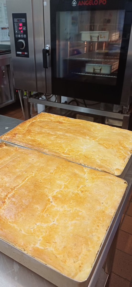 mandy_skilling's tweet photo. It's that time of year again in @LanghoStLeonard kitchen. #cheesepie #cheeseflan #cheeseandpotatoschoolpie #mandyscheesepie https://t.co/6ownR4gqa6