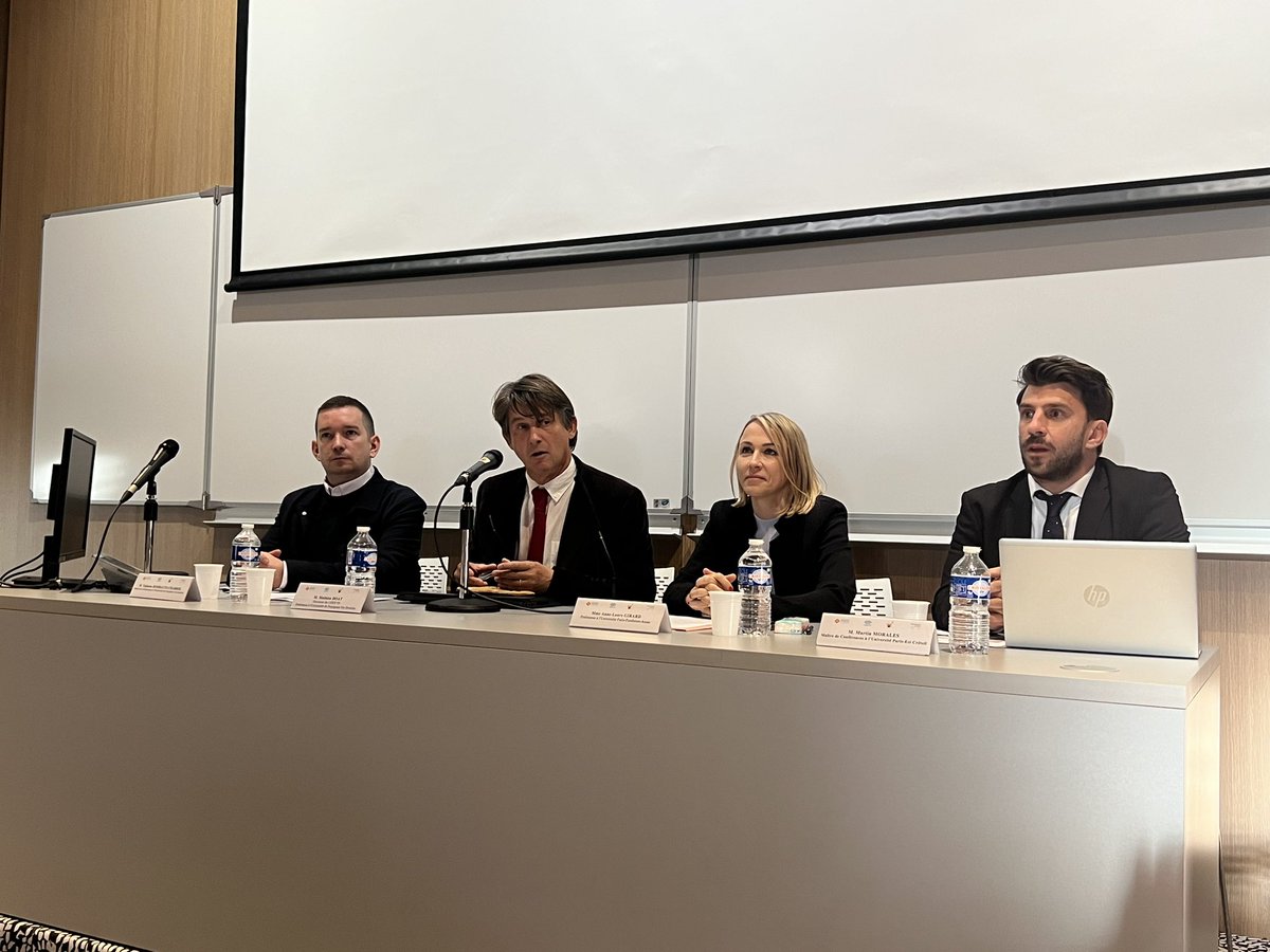 De_lege_feranda's tweet photo. Ouverture du colloque organisé par @ragimbeau et @RadiguetRemi sur le thème de la décision administrative au prisme des intérêts. Un sujet qui « intéressera » aussi bien les publicistes que les privatistes! https://t.co/MslhtCXJ4L