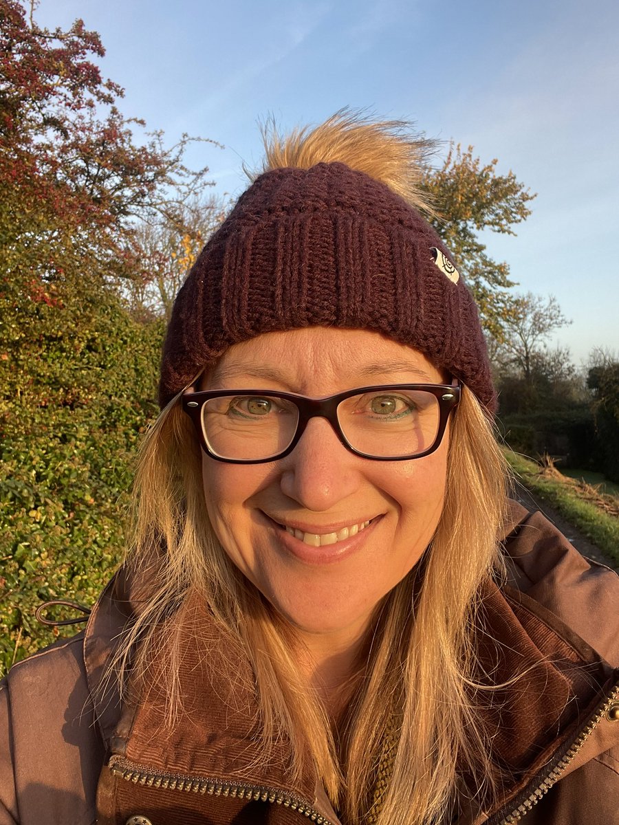 Good morning. 

Gosh it’s chilly out this morning so the bobble hat has made an appearance! 

Beautiful sunshine and blue skies though. 

Happy Friday all. 

#autumn #sunshine #somerset