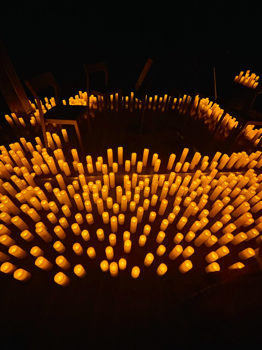 ManiraAhmad's tweet image. A fantastic event in Glasgow, the @cdl_concerts with a tribute to @taylorswift13. An amazing experience for both Anisa and I in the wonderful surroundings of the #Corinthian

#Orchestra #MummyandDaughterTime #Fun #Swifties